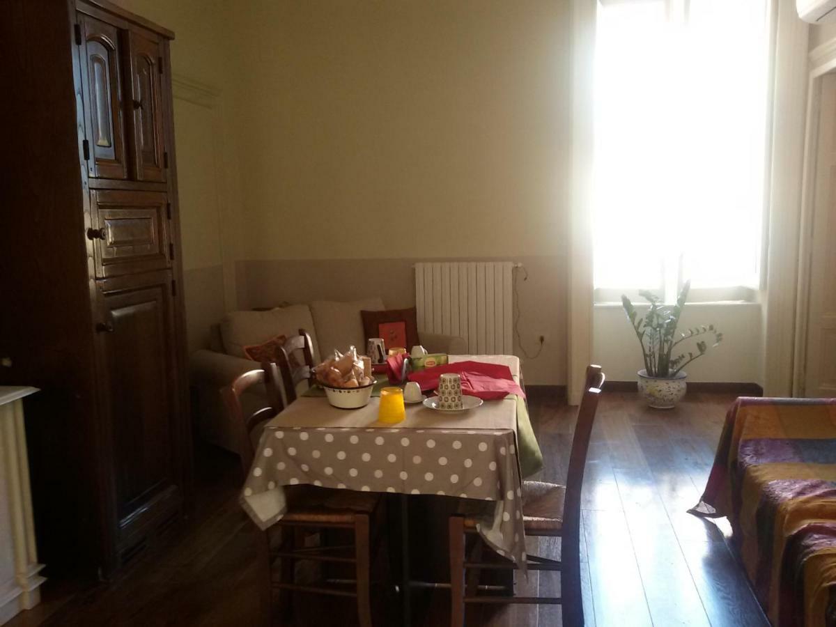 B & B Luca Giordano N6 Naples Exterior photo