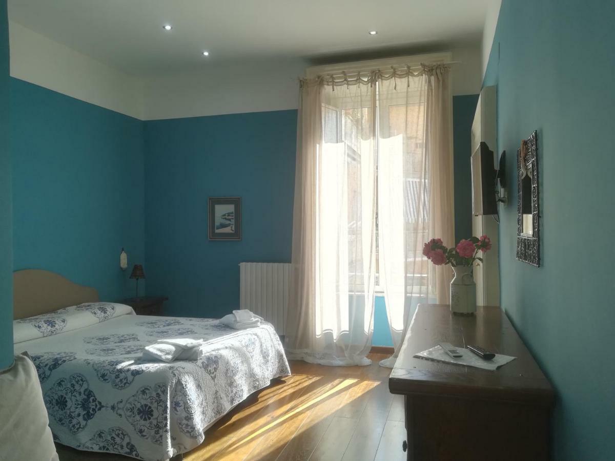 B & B Luca Giordano N6 Naples Exterior photo